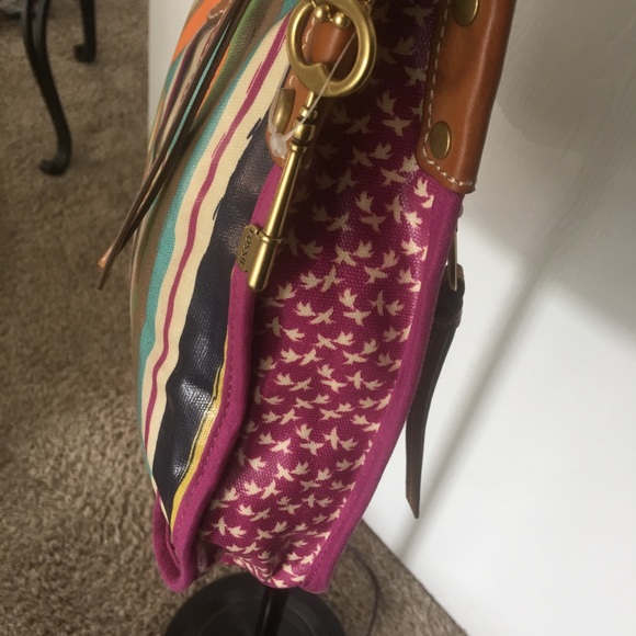 Authentic FOSSIL Multicolored CrossBody Bags & key - Picture 5 of 7